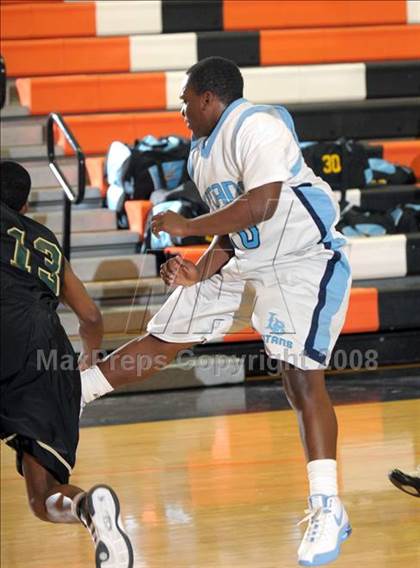 Thumbnail 3 in Monterey Trail vs. Burbank photogallery.