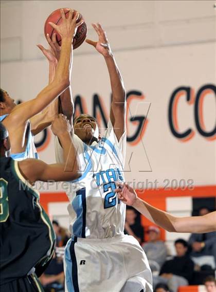Thumbnail 2 in Monterey Trail vs. Burbank photogallery.