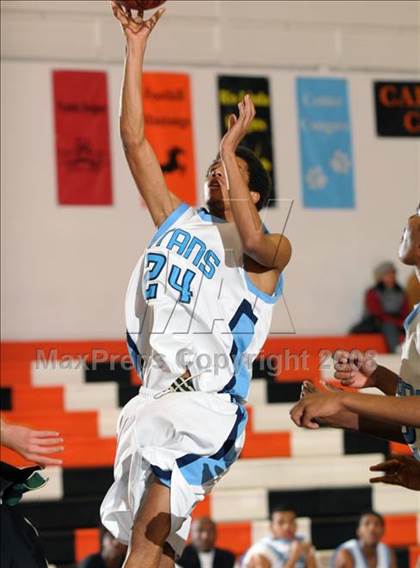 Thumbnail 1 in Monterey Trail vs. Burbank photogallery.