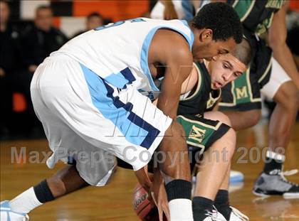 Thumbnail 3 in Monterey Trail vs. Burbank photogallery.