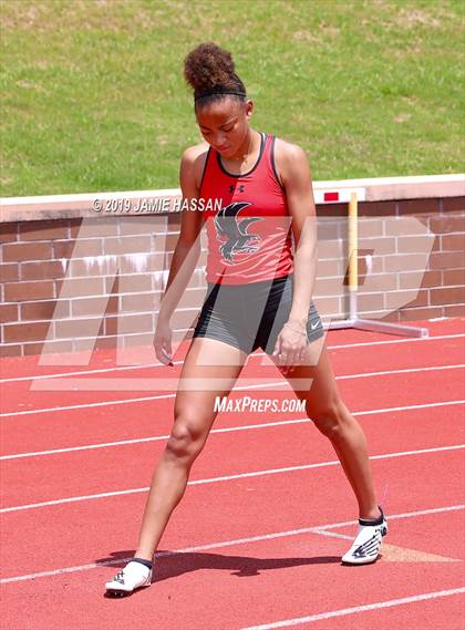Thumbnail 3 in SCHSL AAAAA State Qualifier (Girls Running Events) photogallery.