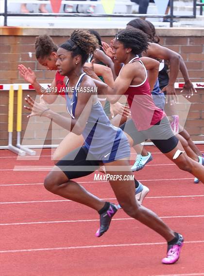 Thumbnail 3 in SCHSL AAAAA State Qualifier (Girls Running Events) photogallery.