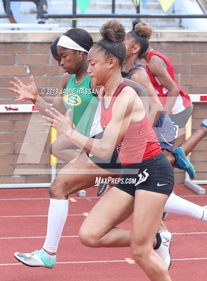 Thumbnail 2 in SCHSL AAAAA State Qualifier (Girls Running Events) photogallery.