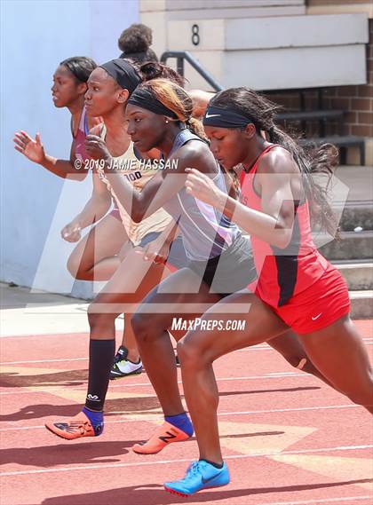 Thumbnail 2 in SCHSL AAAAA State Qualifier (Girls Running Events) photogallery.