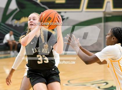 Thumbnail 2 in Sage Hill vs. Bishop McNamara (Nike Tournament of Champions) photogallery.