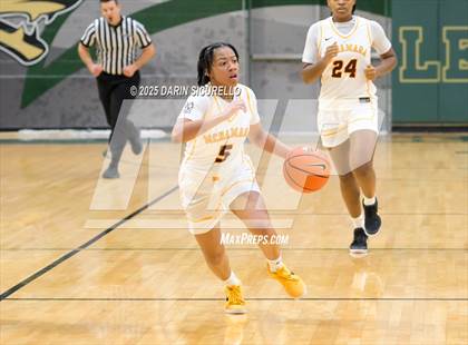 Thumbnail 3 in Sage Hill vs. Bishop McNamara (Nike Tournament of Champions) photogallery.