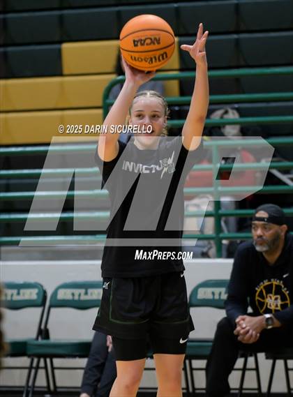 Thumbnail 2 in Sage Hill vs. Bishop McNamara (Nike Tournament of Champions) photogallery.