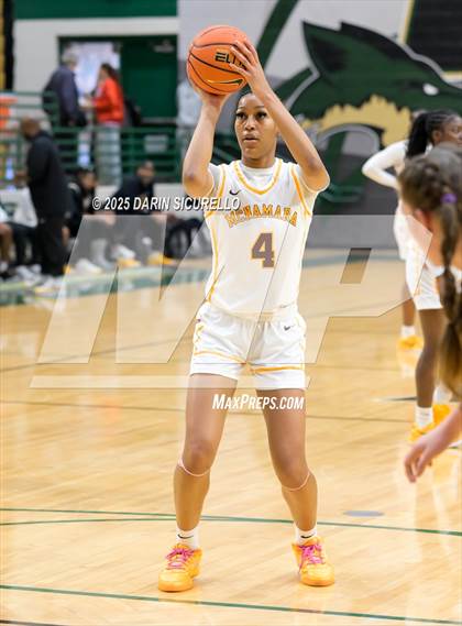 Thumbnail 2 in Sage Hill vs. Bishop McNamara (Nike Tournament of Champions) photogallery.