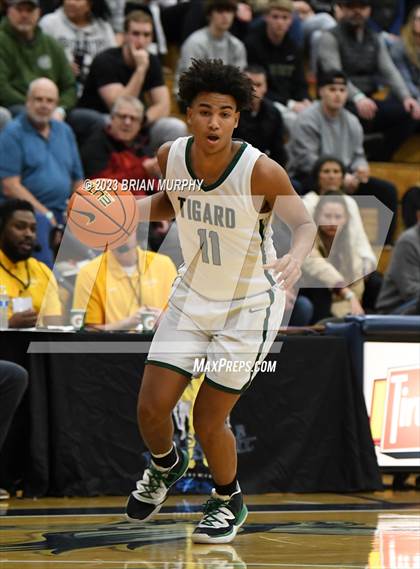 Thumbnail 2 in Tigard vs Lincoln (Les Schwab Invitational) photogallery.