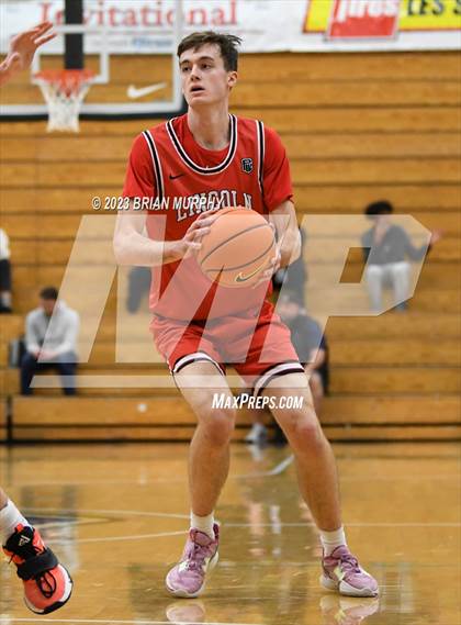 Thumbnail 3 in Tigard vs Lincoln (Les Schwab Invitational) photogallery.