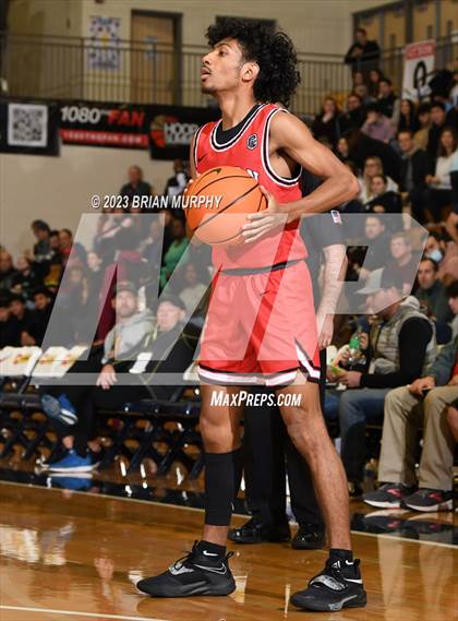 Thumbnail 3 in Tigard vs Lincoln (Les Schwab Invitational) photogallery.