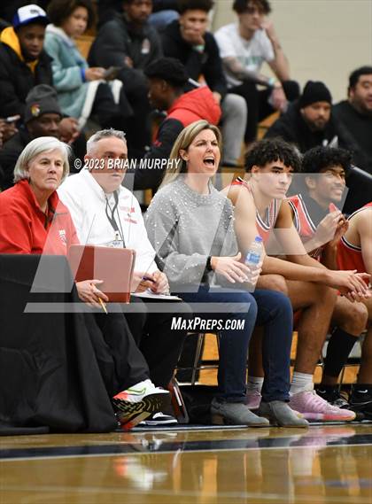 Thumbnail 1 in Tigard vs Lincoln (Les Schwab Invitational) photogallery.