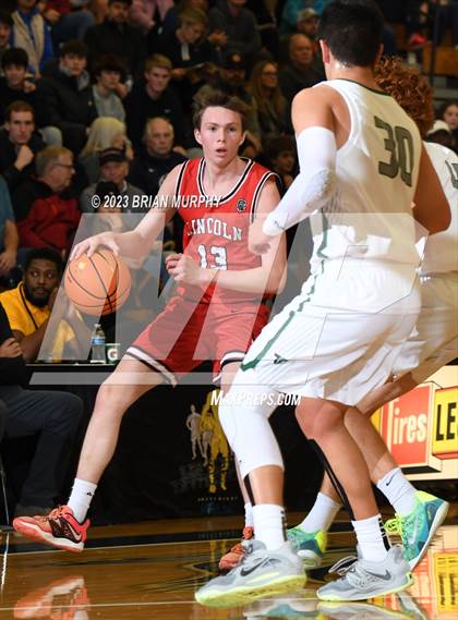Thumbnail 1 in Tigard vs Lincoln (Les Schwab Invitational) photogallery.