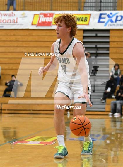 Thumbnail 1 in Tigard vs Lincoln (Les Schwab Invitational) photogallery.