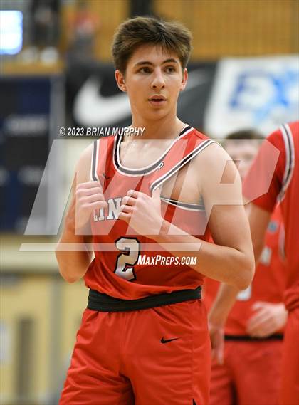 Thumbnail 3 in Tigard vs Lincoln (Les Schwab Invitational) photogallery.