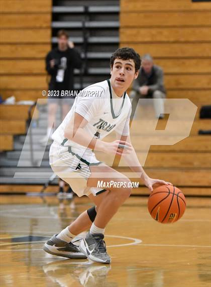 Thumbnail 2 in Tigard vs Lincoln (Les Schwab Invitational) photogallery.