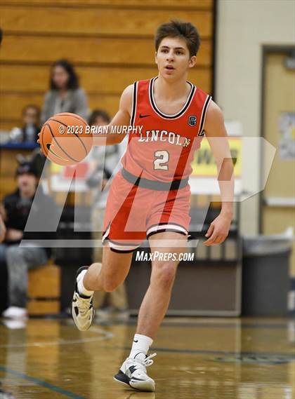 Thumbnail 2 in Tigard vs Lincoln (Les Schwab Invitational) photogallery.