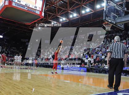 Thumbnail 3 in Binghamton vs. Niskayuna (NYSPHSAA Class AA Final) photogallery.