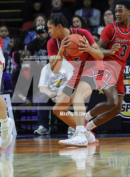 Thumbnail 1 in Binghamton vs. Niskayuna (NYSPHSAA Class AA Final) photogallery.