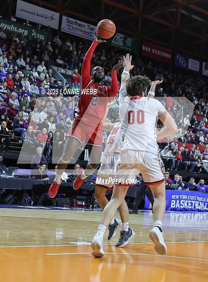 Thumbnail 2 in Binghamton vs. Niskayuna (NYSPHSAA Class AA Final) photogallery.