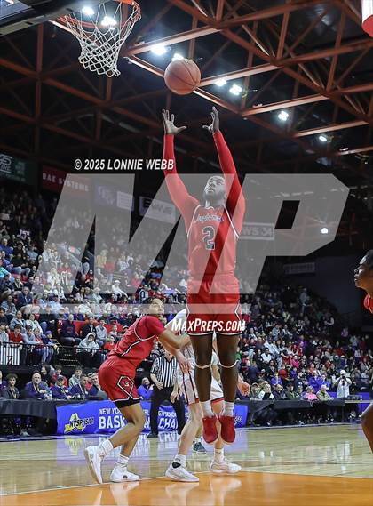 Thumbnail 1 in Binghamton vs. Niskayuna (NYSPHSAA Class AA Final) photogallery.