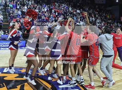 Thumbnail 3 in Binghamton vs. Niskayuna (NYSPHSAA Class AA Final) photogallery.