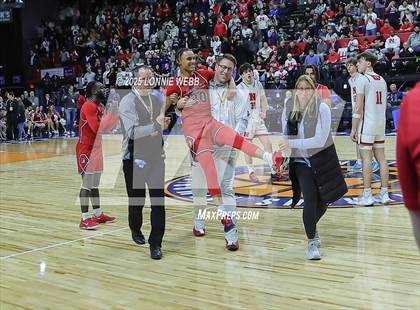 Thumbnail 1 in Binghamton vs. Niskayuna (NYSPHSAA Class AA Final) photogallery.