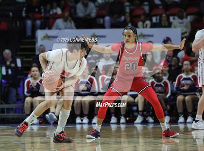 Thumbnail 3 in Binghamton vs. Niskayuna (NYSPHSAA Class AA Final) photogallery.
