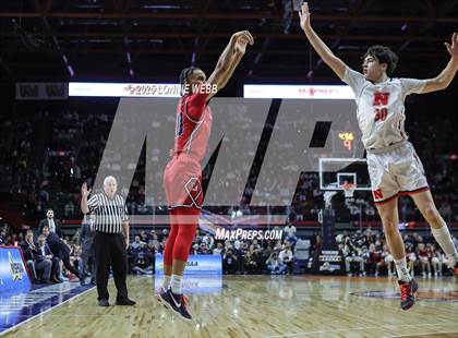 Thumbnail 2 in Binghamton vs. Niskayuna (NYSPHSAA Class AA Final) photogallery.