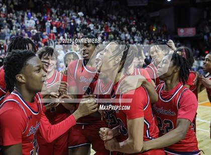 Thumbnail 3 in Binghamton vs. Niskayuna (NYSPHSAA Class AA Final) photogallery.