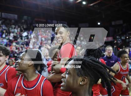Thumbnail 1 in Binghamton vs. Niskayuna (NYSPHSAA Class AA Final) photogallery.
