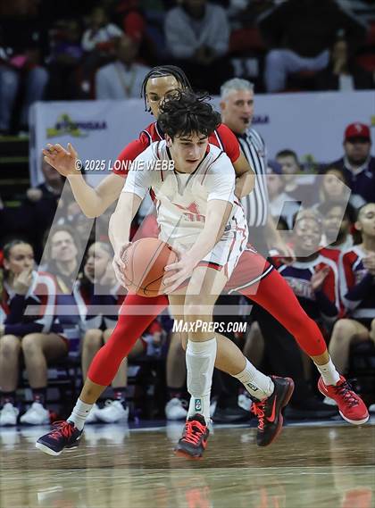 Thumbnail 3 in Binghamton vs. Niskayuna (NYSPHSAA Class AA Final) photogallery.