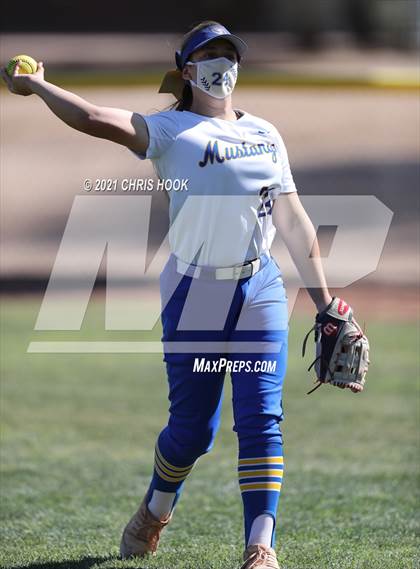 Thumbnail 3 in Douglas @ Sahuarita photogallery.