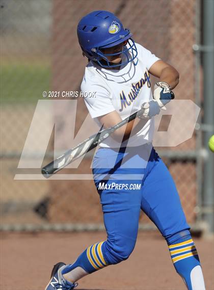 Thumbnail 3 in Douglas @ Sahuarita photogallery.