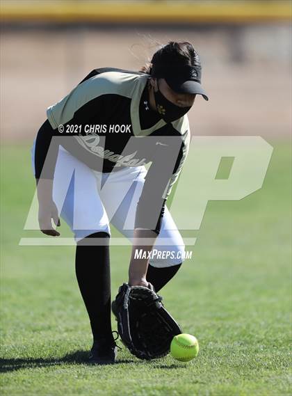 Thumbnail 3 in Douglas @ Sahuarita photogallery.