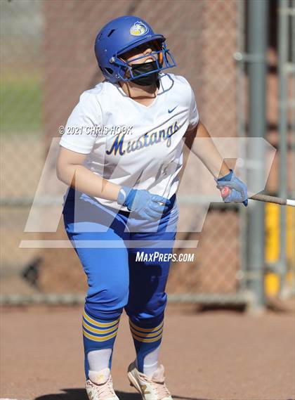 Thumbnail 3 in Douglas @ Sahuarita photogallery.