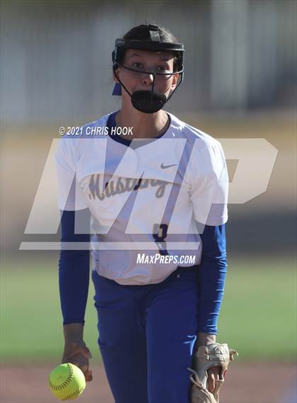 Thumbnail 3 in Douglas @ Sahuarita photogallery.