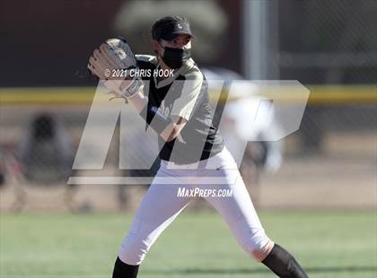 Thumbnail 3 in Douglas @ Sahuarita photogallery.