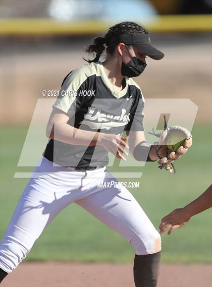 Thumbnail 3 in Douglas @ Sahuarita photogallery.