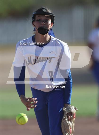 Thumbnail 3 in Douglas @ Sahuarita photogallery.