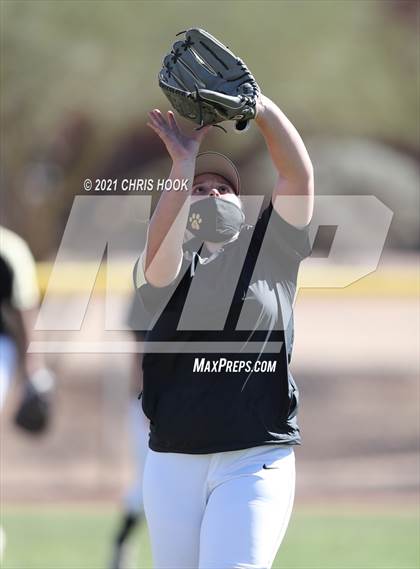 Thumbnail 2 in Douglas @ Sahuarita photogallery.