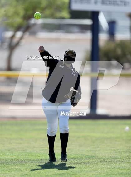 Thumbnail 2 in Douglas @ Sahuarita photogallery.