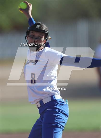 Thumbnail 2 in Douglas @ Sahuarita photogallery.