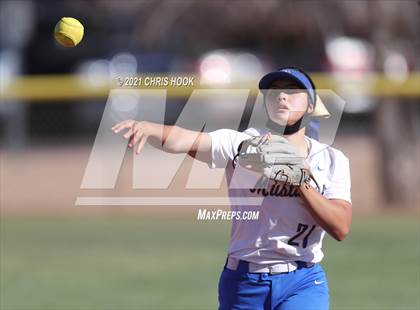 Thumbnail 3 in Douglas @ Sahuarita photogallery.