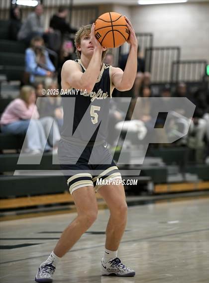 Thumbnail 3 in Skyline vs. Cottonwood photogallery.
