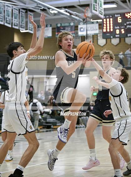 Thumbnail 2 in Skyline vs. Cottonwood photogallery.