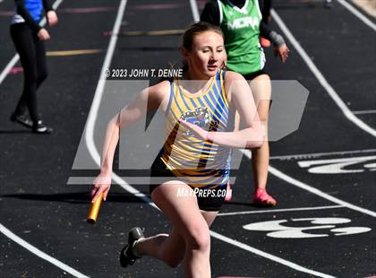 Thumbnail 1 in Peña Relays photogallery.