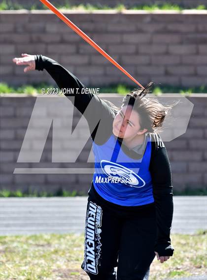 Thumbnail 1 in Peña Relays photogallery.