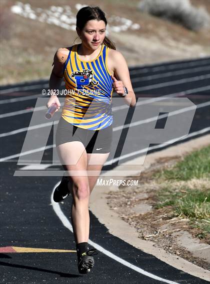 Thumbnail 3 in Peña Relays photogallery.