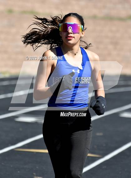 Thumbnail 2 in Peña Relays photogallery.